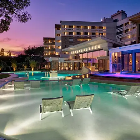 Esplanade Tergesteo - Luxury Retreat مونتيجروتو تيرمي