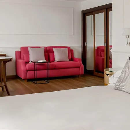 ホテル Esplanade Tergesteo - Luxury Retreat 5*