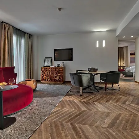 ホテル Esplanade Tergesteo - Luxury Retreat