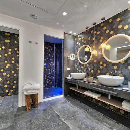 Esplanade Tergesteo - Luxury Retreat Ξενοδοχείο