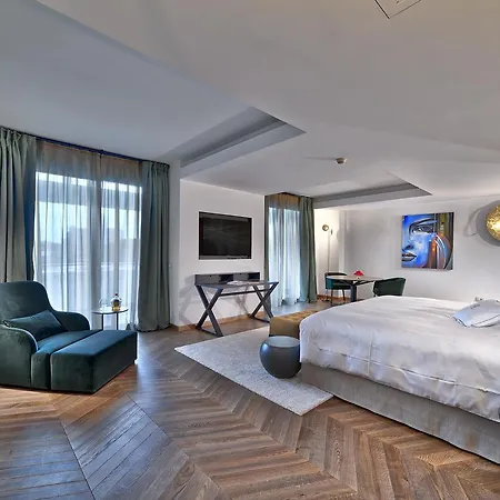 Esplanade Tergesteo - Luxury Retreat Hotell 5*