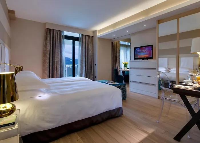 Esplanade Tergesteo - Luxury Retreat 호텔 몬테그로또테르메