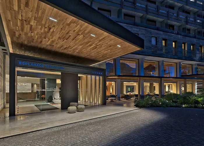 호텔 Esplanade Tergesteo - Luxury Retreat 몬테그로또테르메