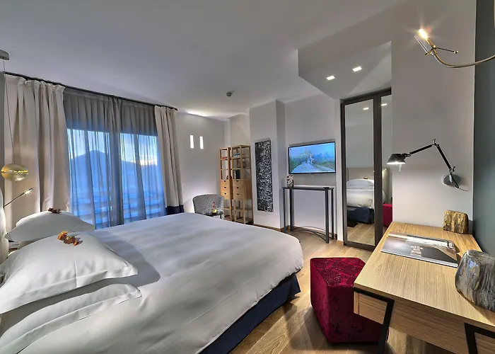 호텔 Esplanade Tergesteo - Luxury Retreat 몬테그로또테르메