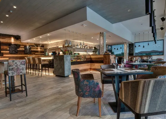 호텔 Esplanade Tergesteo - Luxury Retreat 몬테그로또테르메